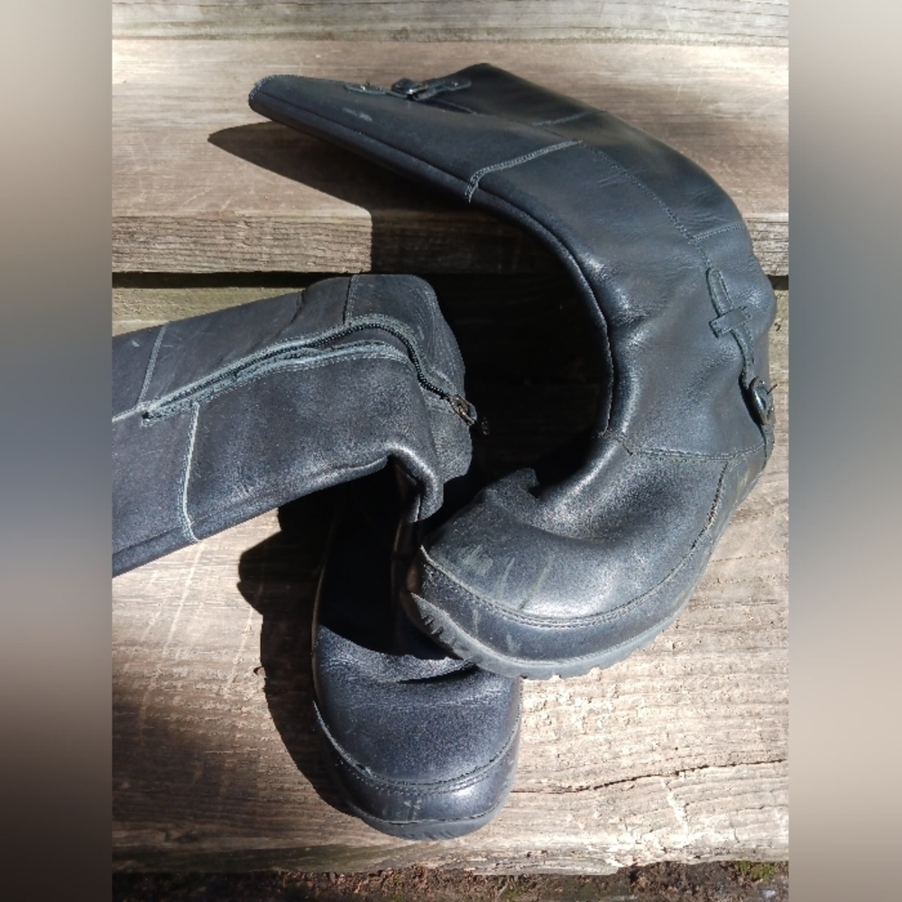 Northface Boots - image 1